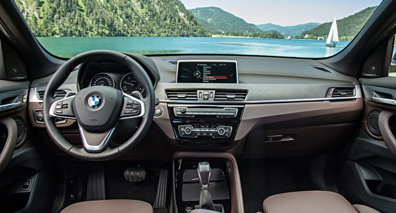 Tải hình ảnh xe BMW X1 miễn phí 6