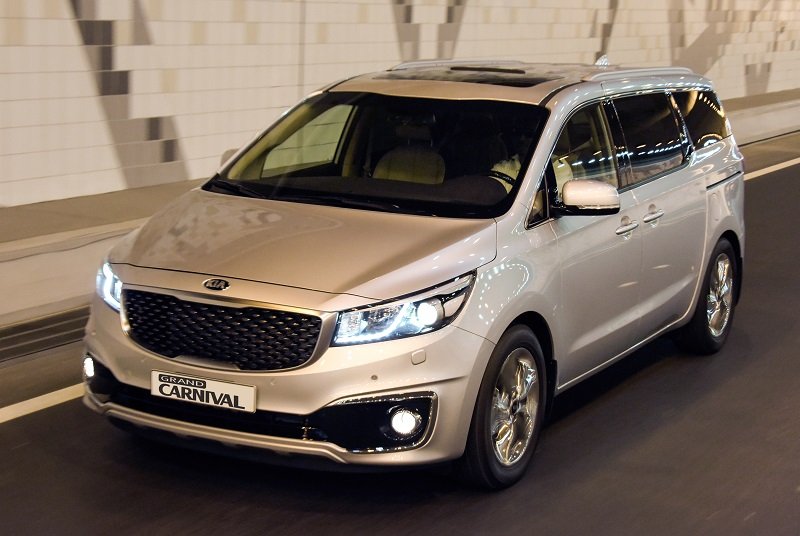 Tải hình ảnh xe KIA Carnival chân thực nhất 27