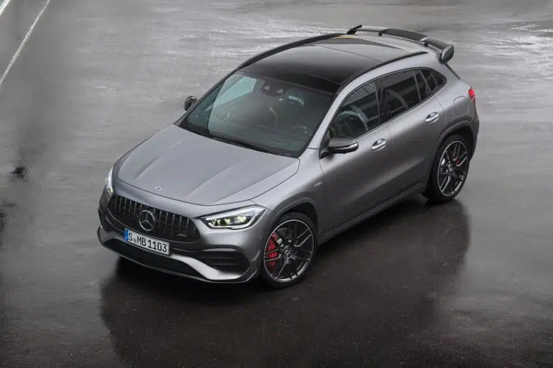 Tải hình ảnh xe Mercedes-AMG GLA 45 độ phân giải cao 6