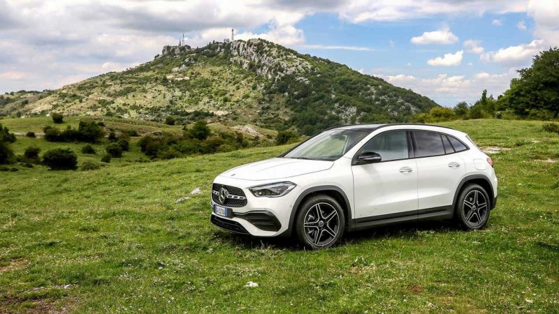 Tải hình ảnh xe Mercedes-Benz GLA 250 đẹp nhất 25