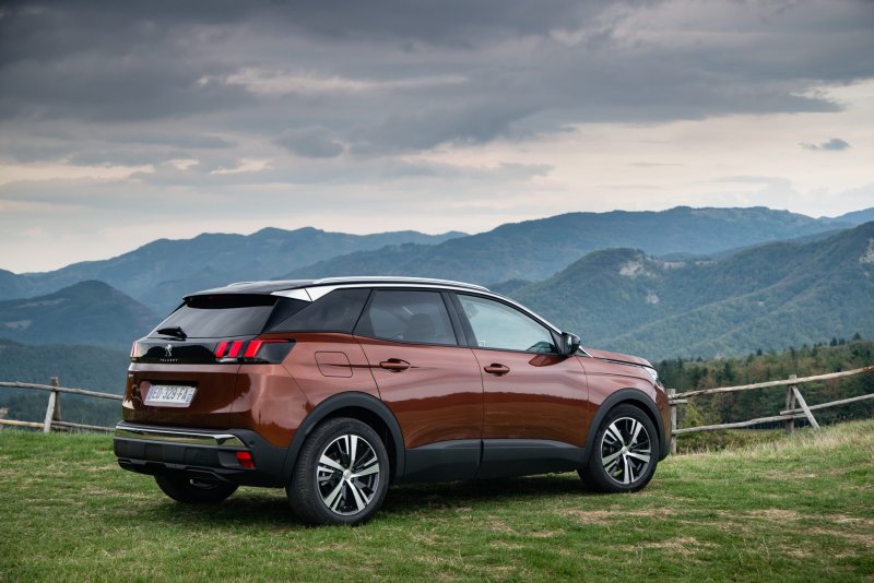 Tải hình ảnh xe Peugeot 3008 mới nhất 11