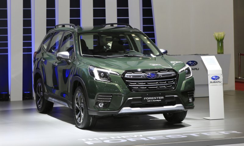 Tải hình ảnh xe Subaru Forester phong cách 16