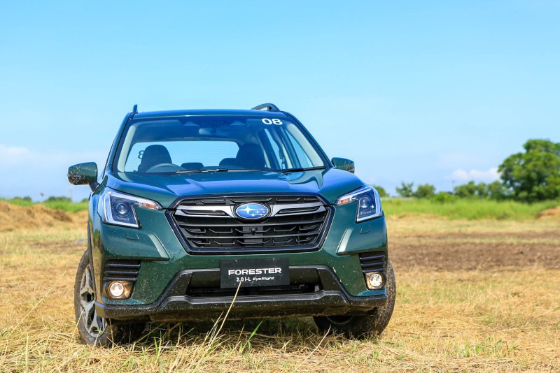 Tải hình ảnh xe Subaru Forester phong cách 18