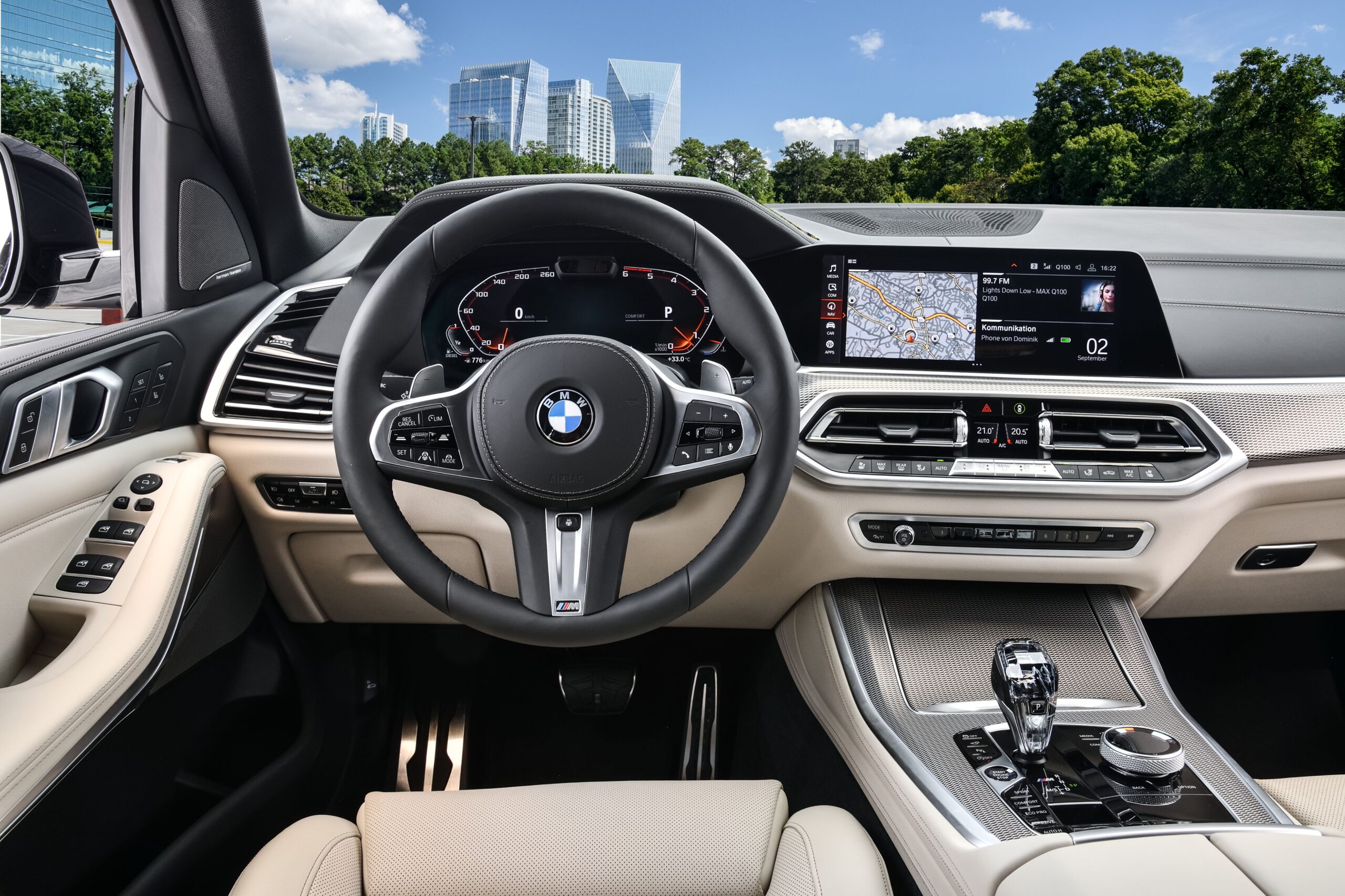 Tải ngay hình ảnh chi của nội thất xe BMW X5 4