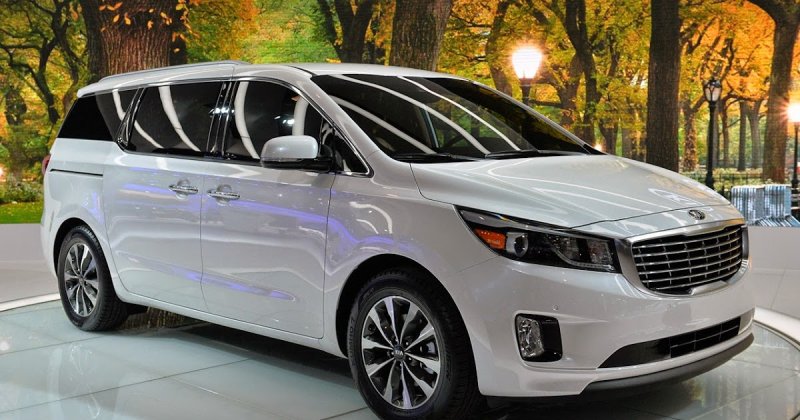 Thư viện ảnh chi tiết xe Kia Sedona đỉnh cao 6