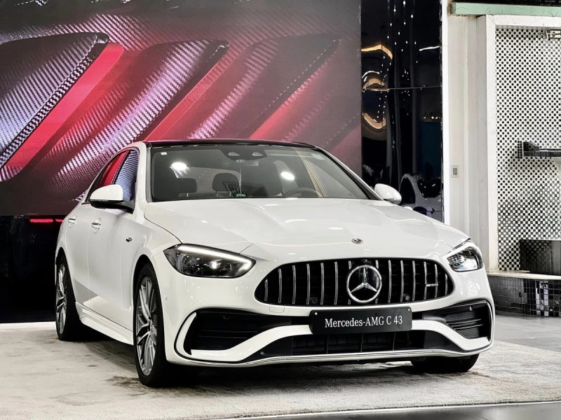 Thư viện hình ảnh xe AMG C-Class phong phú 5