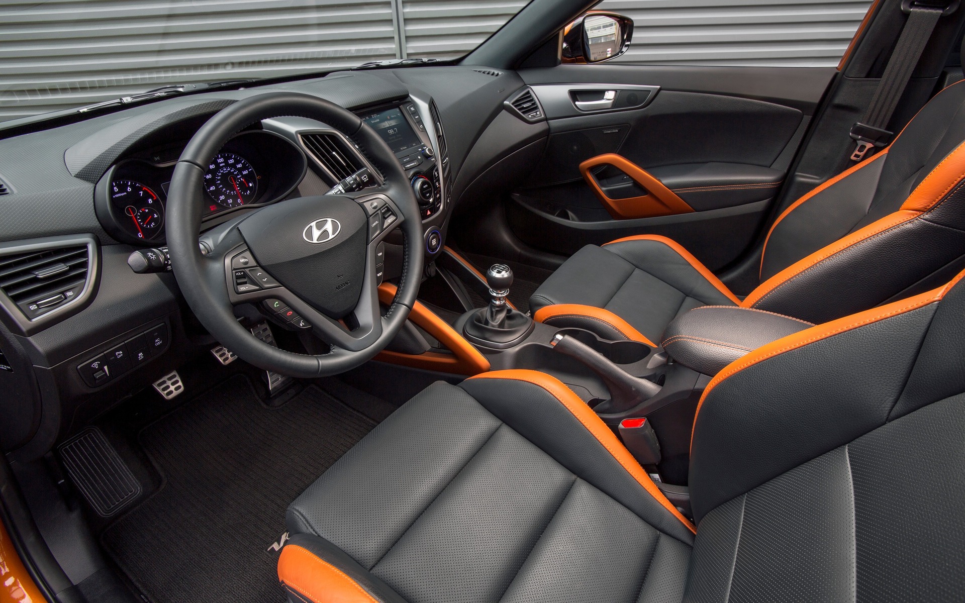 Thư viện hình ảnh xe Hyundai Veloster chất lượng 3