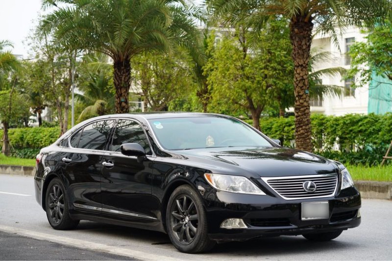 Thư viện hình Lexus LS460 đẹp nhất 13