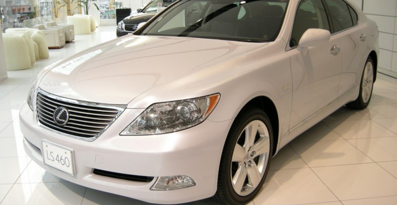 Thư viện hình Lexus LS460 đẹp nhất 20