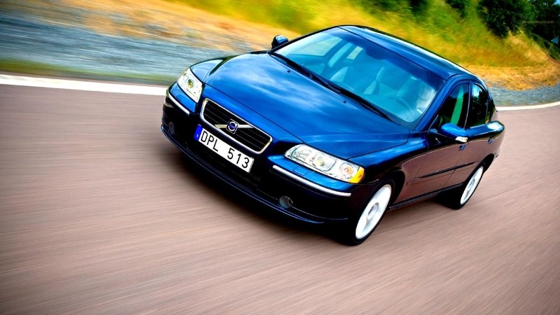 Volvo S60 02