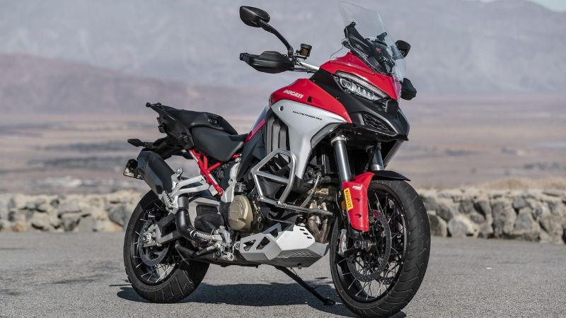 Xe mô tô thể thao Ducati Multistrada 7