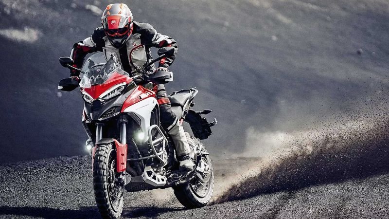 Xe mô tô thể thao Ducati Multistrada 9