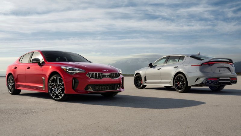 Xem ảnh xe Kia Stinger chất lượng cao 7