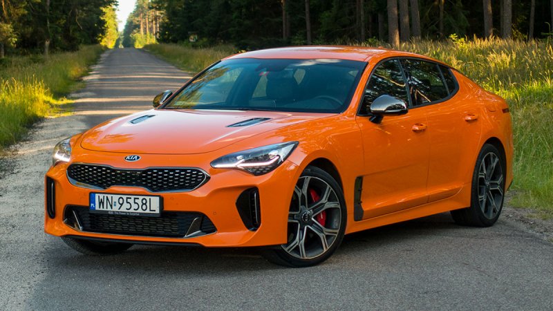 Xem ảnh xe Kia Stinger chất lượng cao 33