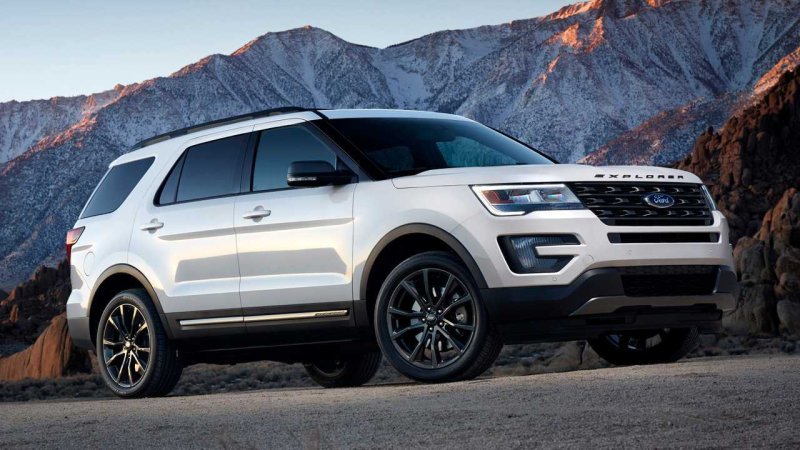 Xem hình ảnh xe Ford Explorer từ mọi góc độ 15