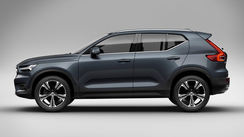 Xem và tải hình ảnh xe Volvo XC40 4