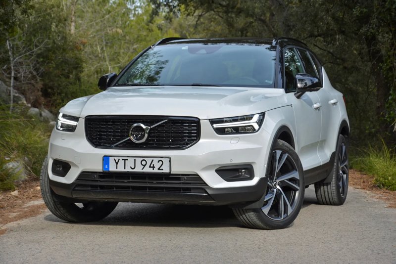 Xem và tải hình ảnh xe Volvo XC40 9