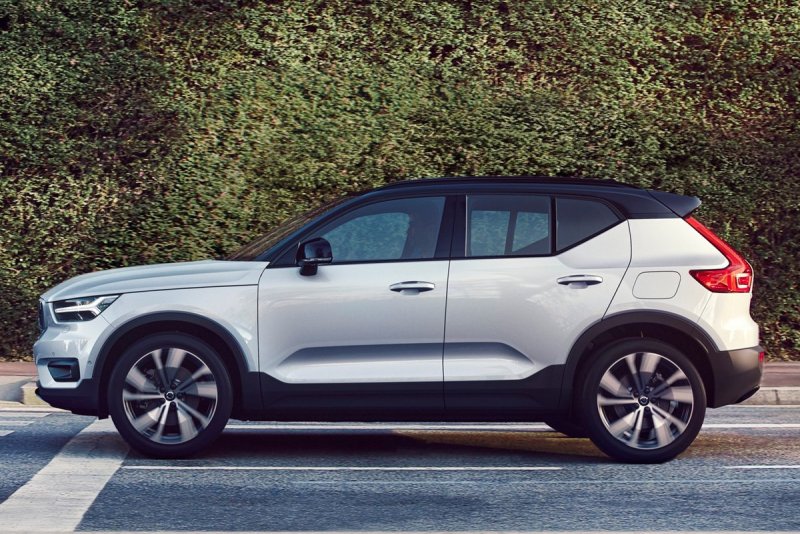 Xem và tải hình ảnh xe Volvo XC40 24