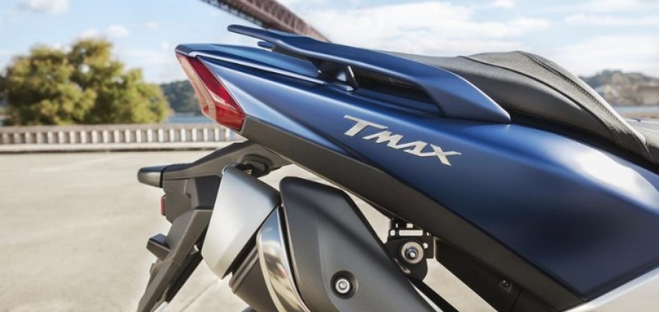 Ảnh chi tiết xe máy Yamaha TMAX DX 9