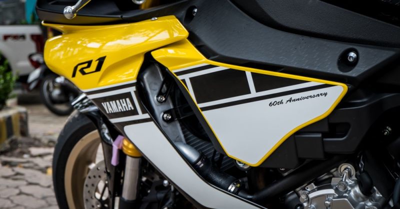 Ảnh chi tiết xe máy Yamaha YZF R1 4