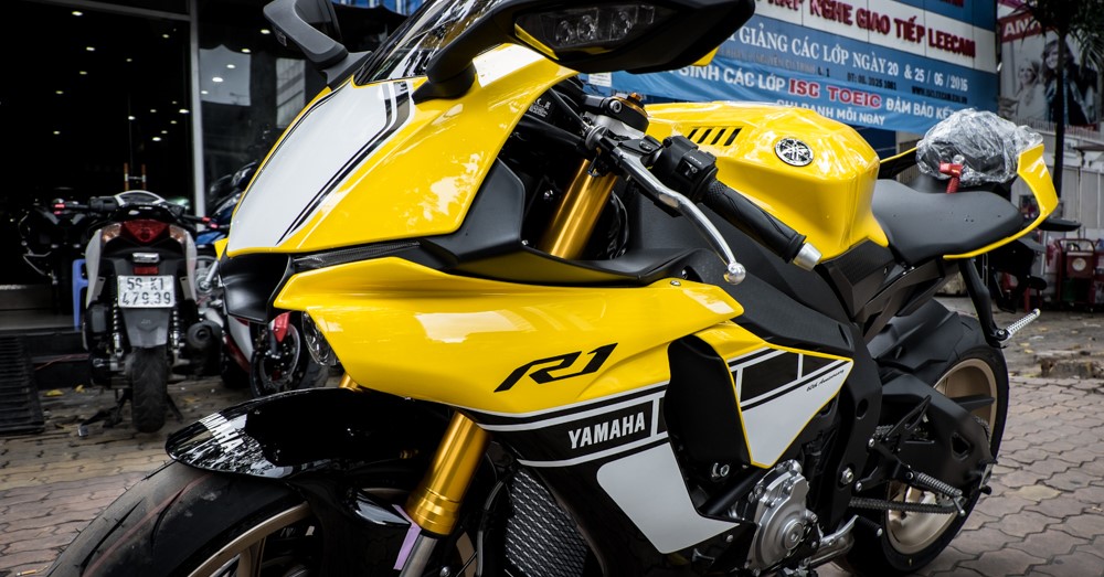 Ảnh chi tiết xe máy Yamaha YZF R1 9