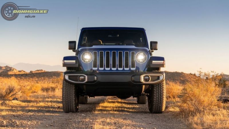 Jeep Wrangler - 24