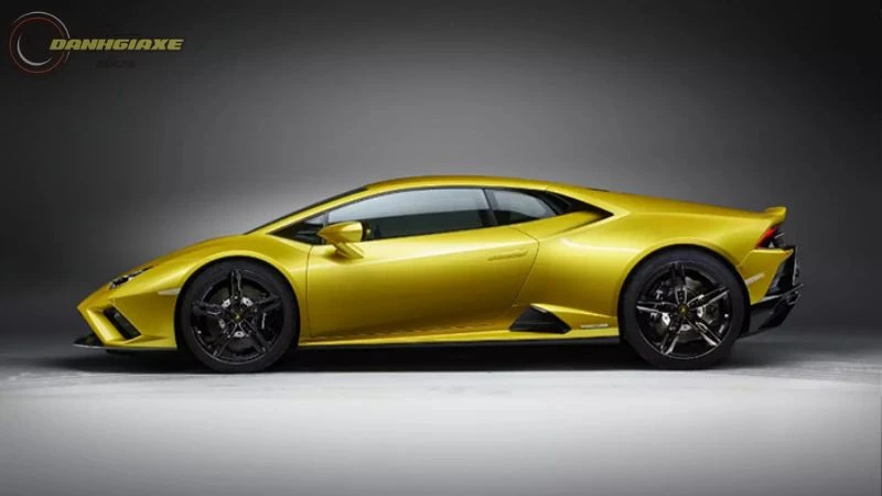 Lamborghini Huracan Performante - 4