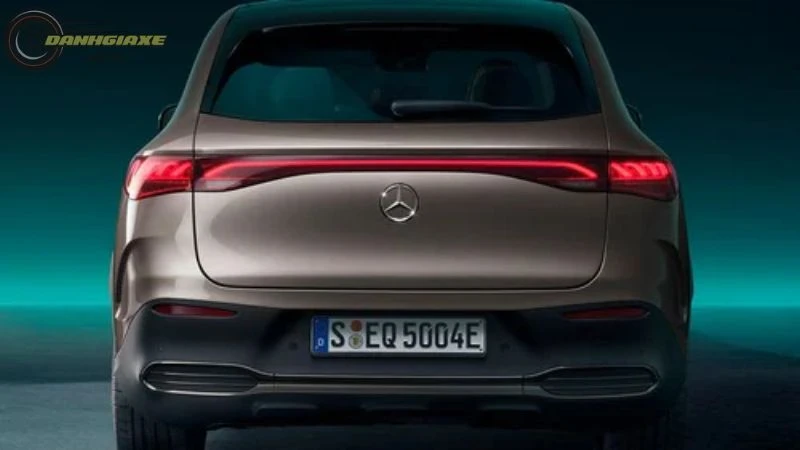 Mercedes EQE SUV - 12