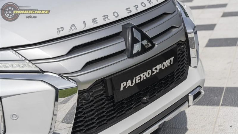 Mitsubishi Pajero Sport - 8