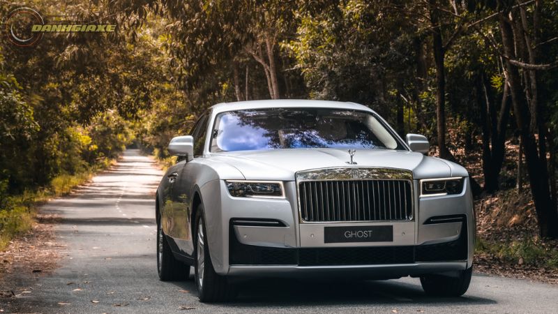 Rolls-Royce Ghost - 20