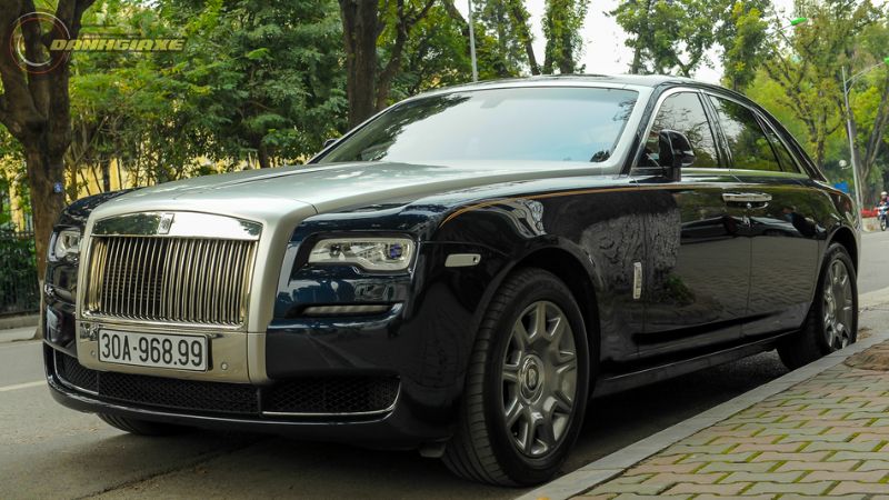 Rolls-Royce Ghost - 6