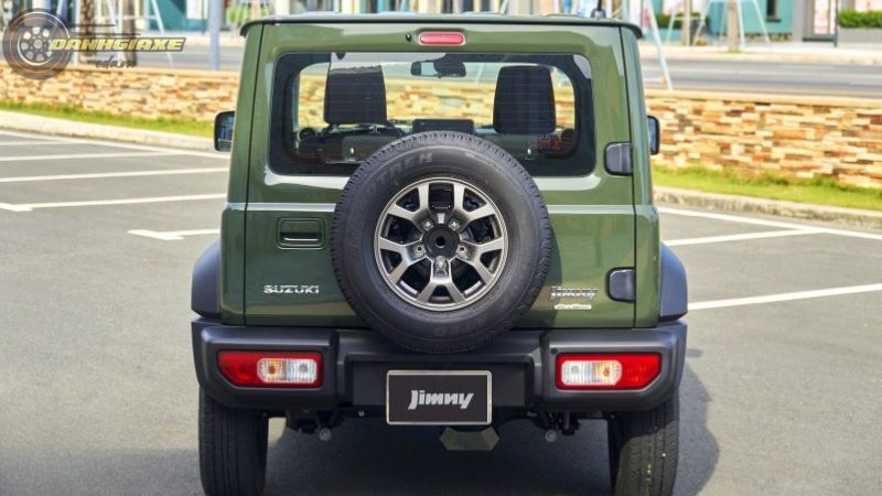 Suzuki Jimny - 13