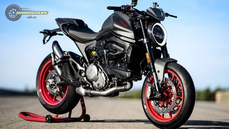 Ducati Monster