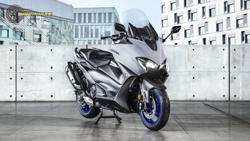 Yamaha TMAX