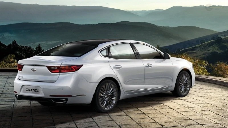 KIA Cadenza