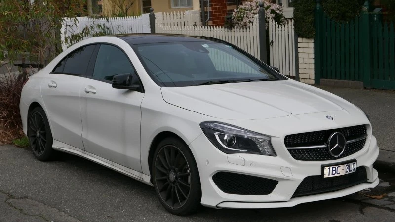 Mercedes CLA 200