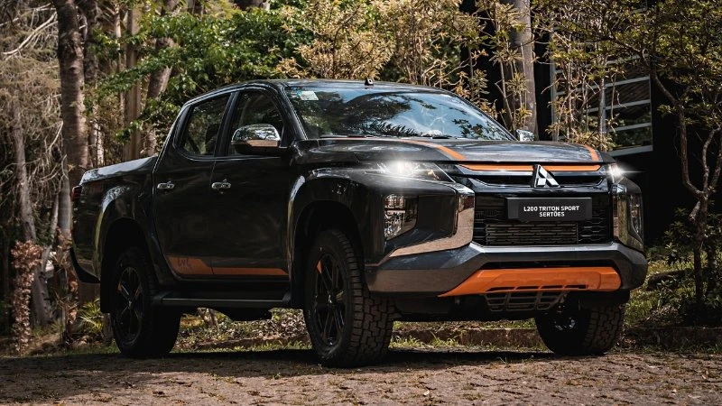 Mitsubishi Triton