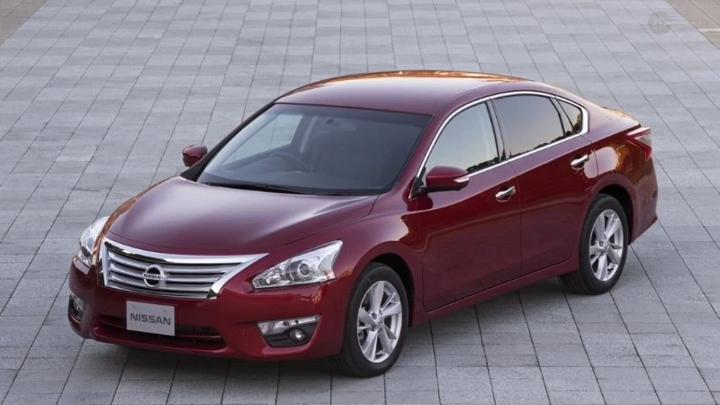 Nissan Teana