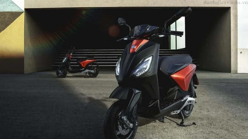 Xe máy điện piaggio 02