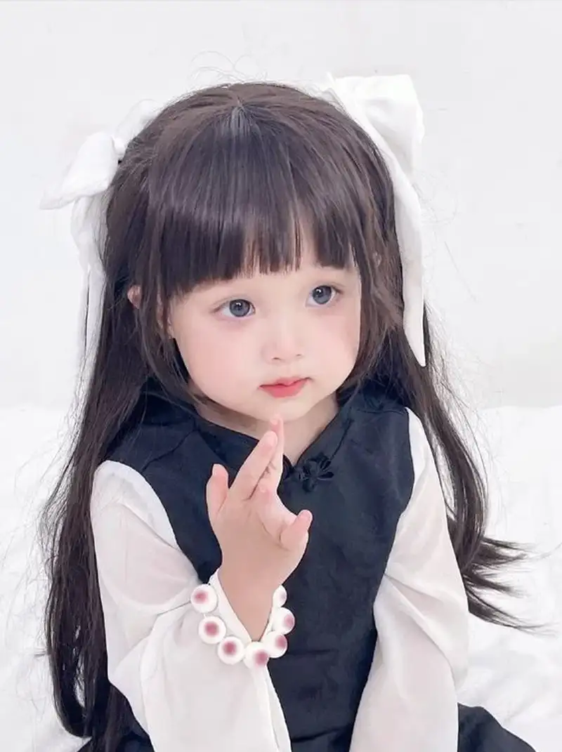 Xem ảnh bé gái đáng yêu Trung Quốc cute