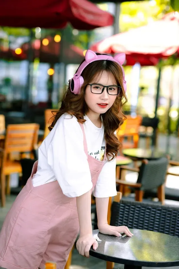 Khám phá ảnh gái cute K8 nổi bật