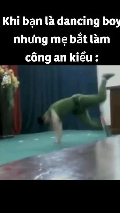 Khám phá công an chìm meme vui nhộn siêu hot